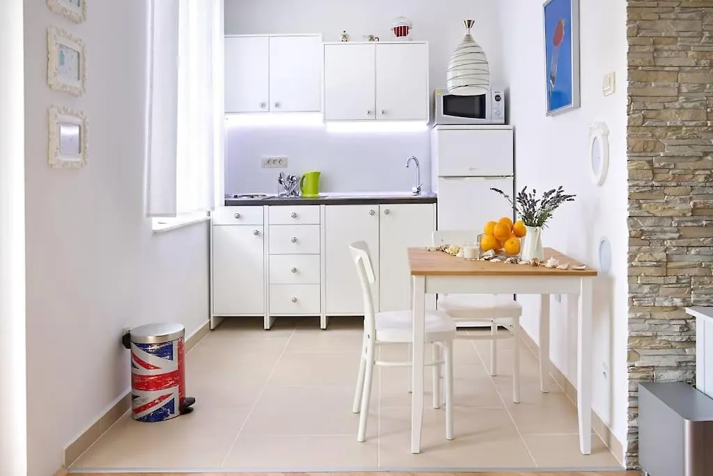 Studio Apartment One Sun Lovran
